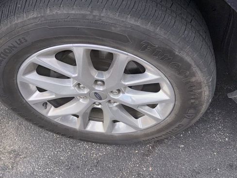 Used 2020 Ford Expedition Max XLT w/ Equipment Group 202A image 4