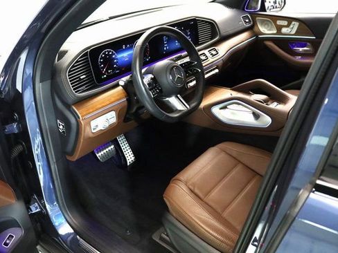 Used 2024 Mercedes-Benz GLS 450 4MATIC w/ AMG Line Exterior image 25