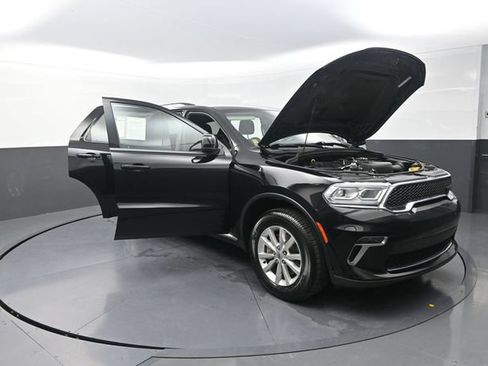 Used 2022 Dodge Durango SXT AWD/4WD image 30
