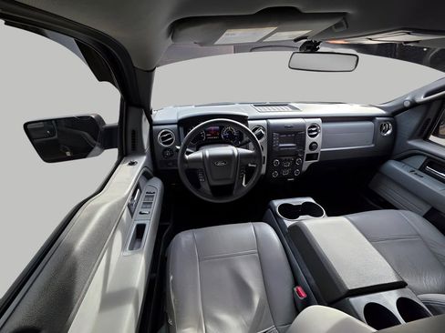 Used 2013 Ford F150 XLT w/ Luxury Equipment Group image 11