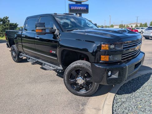 Used 2019 Chevrolet Silverado 2500 LTZ w/ Duramax Plus Package AWD/4WD image 3
