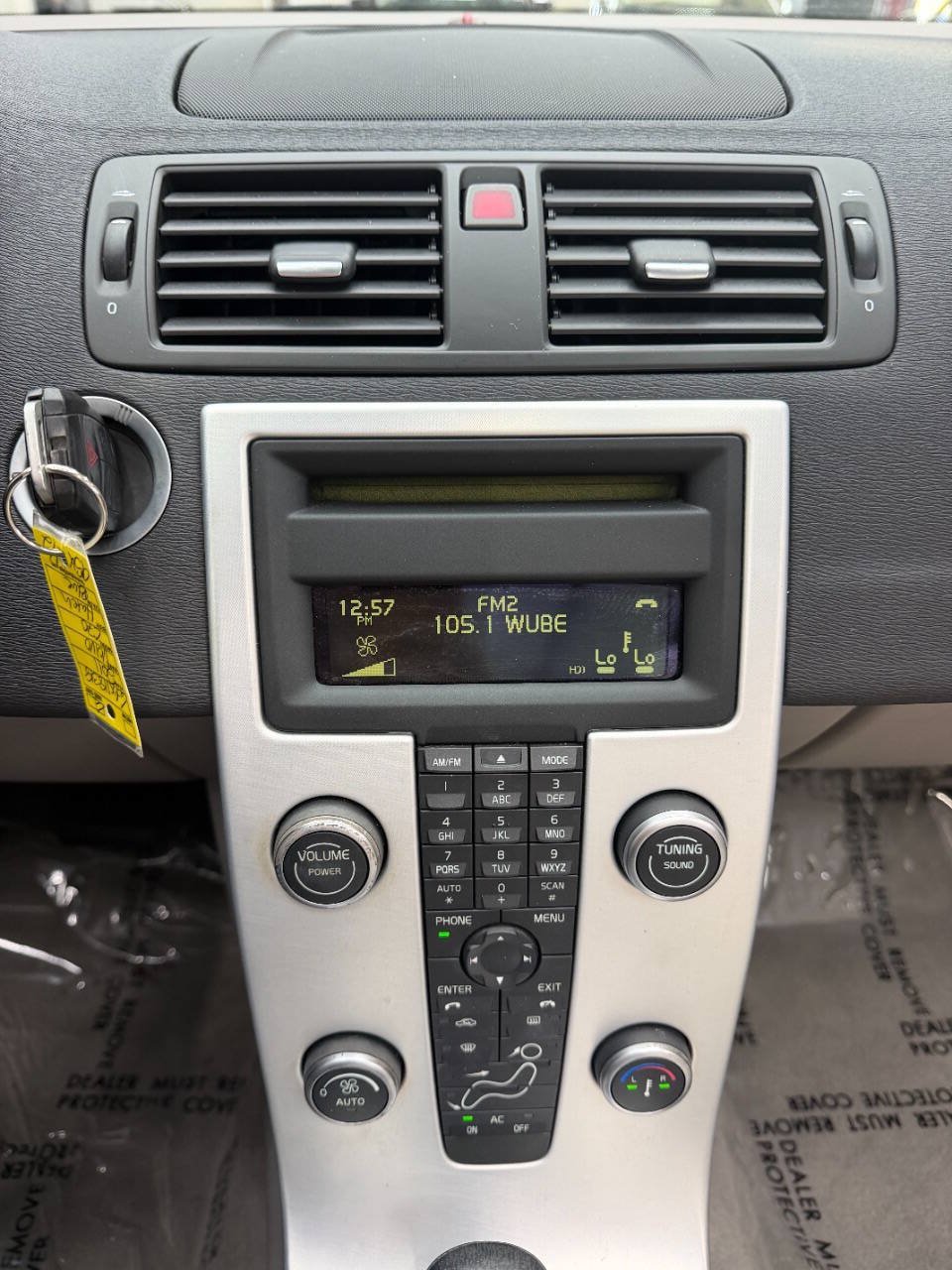 Used 2011 Volvo C70 T5 FWD image 22