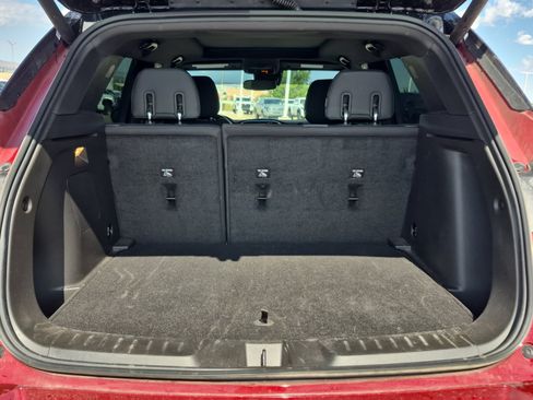 Used 2022 Chevrolet TrailBlazer RS w/ Sun and Liftgate Package FWD image 22