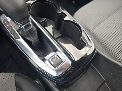 Used 2024 Chevrolet Trax LT image 28