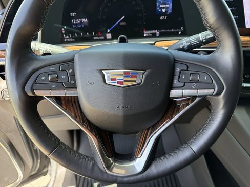 Certified 2024 Cadillac Escalade Premium Luxury AWD/4WD image 30