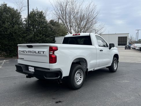 Used 2026 Chevrolet Silverado 1500 W/T w/ WT Value Package RWD image 9