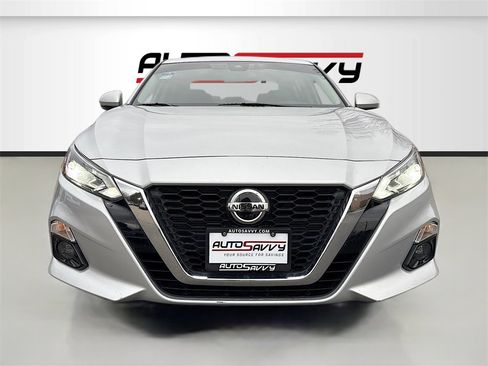 Used 2020 Nissan Altima 2.5 SL image 2