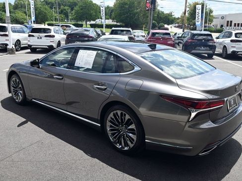 Used 2018 Lexus LS 500 AWD w/ Luxury Package image 13