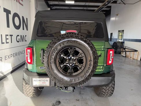 Used 2023 Ford Bronco Wildtrak image 36