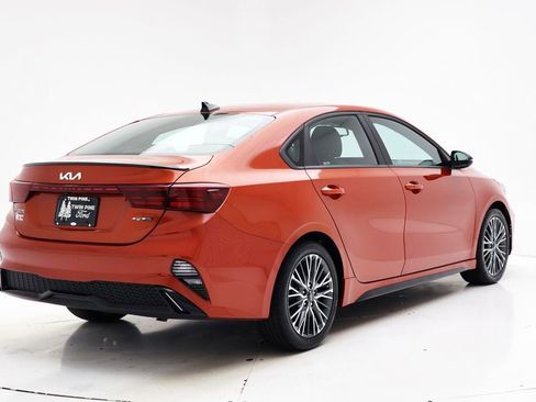 Used 2024 Kia Forte GT-Line w/ GT-Line Premium Package image 8