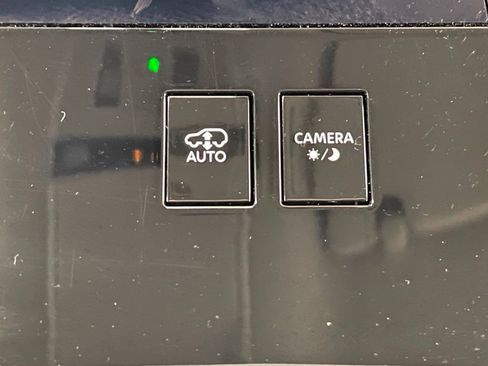 Used 2025 INFINITI QX80 Sensory image 43