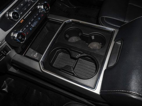 Used 2022 Ford F350 Lariat image 33