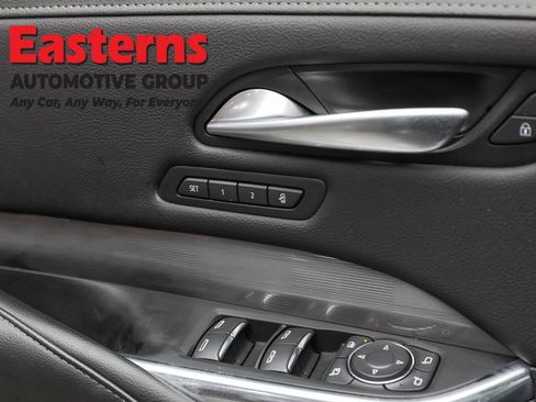 Used 2024 Cadillac XT4 Premium Luxury image 22