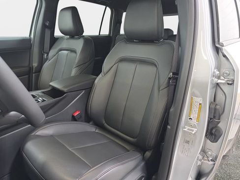 Used 2026 Jeep Cherokee Limited AWD/4WD image 14