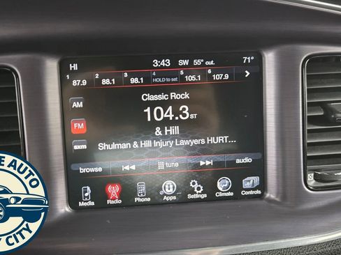 Used 2016 Dodge Charger SXT w/ Blacktop Package image 14