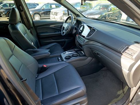 Used 2023 Honda Passport EX-L image 34