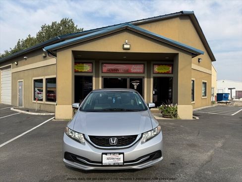 Used 2014 Honda Civic LX image 2