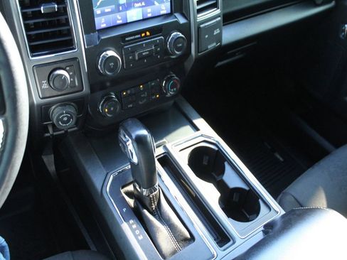Used 2020 Ford F150 XLT w/ Equipment Group 302A Luxury AWD/4WD image 17
