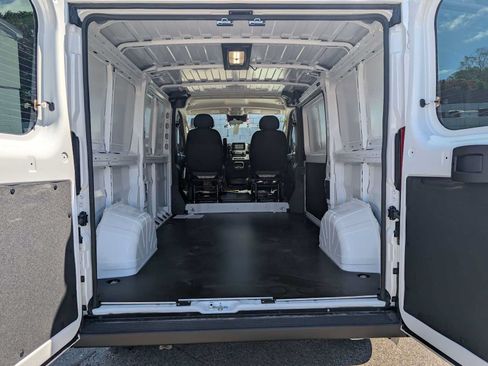 New 2026 RAM ProMaster 1500 w/ Convenience Group FWD image 25