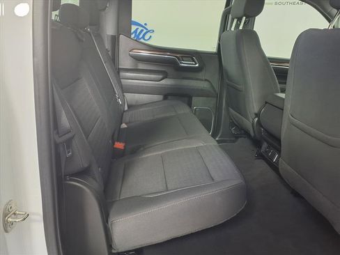 Used 2023 Chevrolet Silverado 1500 LT image 5