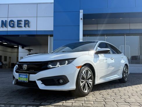 Used 2017 Honda Civic EX-T image 6