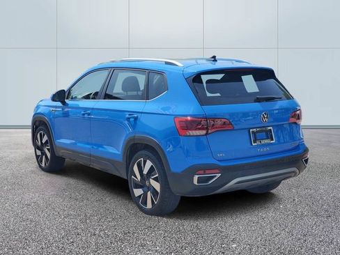 Used 2024 Volkswagen Taos SEL AWD/4WD image 6