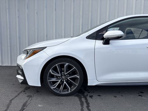 Used 2020 Toyota Corolla SE w/ Carpet Mat Package (TMS) image 3