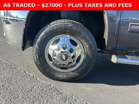 Used 2011 Chevrolet Silverado 3500 LTZ w/ LTZ Plus Package image 9