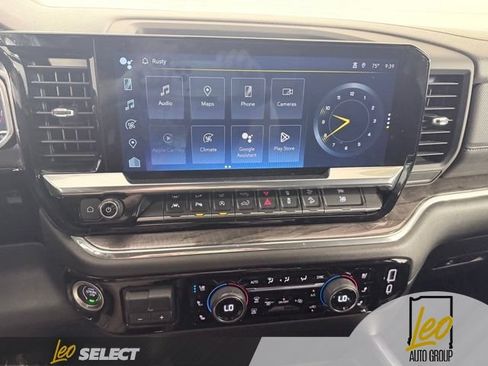 Used 2023 Chevrolet Silverado 1500 LTZ w/ LTZ Convenience Package II AWD/4WD image 13