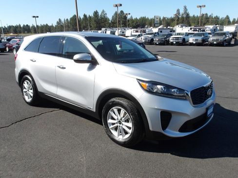 Used 2019 Kia Sorento AWD V6 image 7