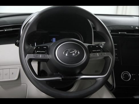 Certified 2023 Hyundai Tucson SEL AWD/4WD image 7