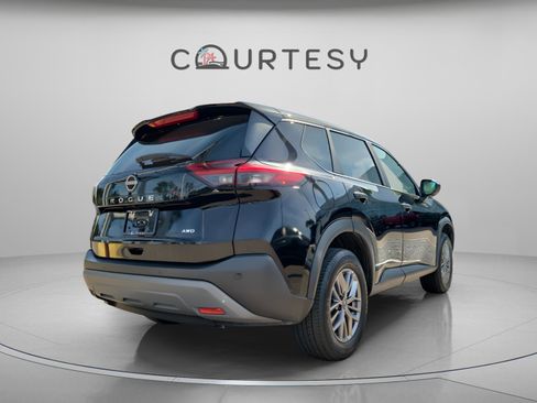 Certified 2023 Nissan Rogue S image 6