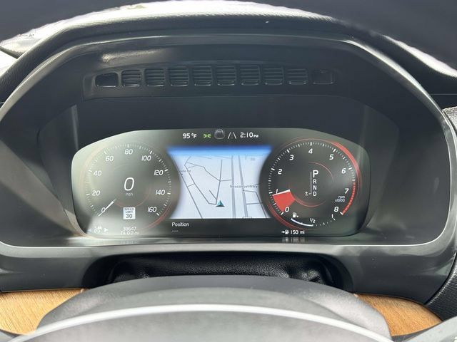 Used 2022 Volvo XC90 T6 Momentum w/ Climate Package AWD/4WD image 13