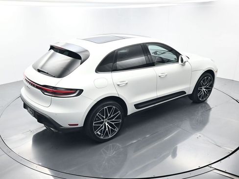 Certified 2022 Porsche Macan image 41