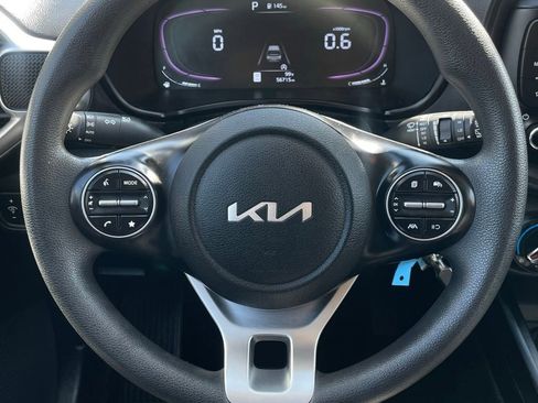 Used 2024 Kia Soul LX w/ Option Group 015 FWD image 12