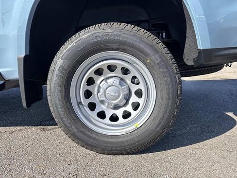 New 2026 Chevrolet Colorado W/T image 17