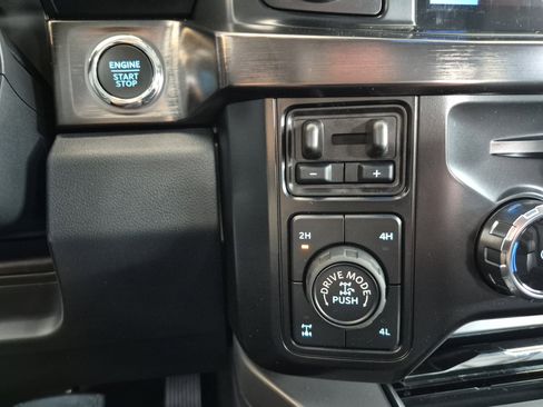 New 2026 Ford F250 Lariat w/ Tremor Off-Road Package image 31