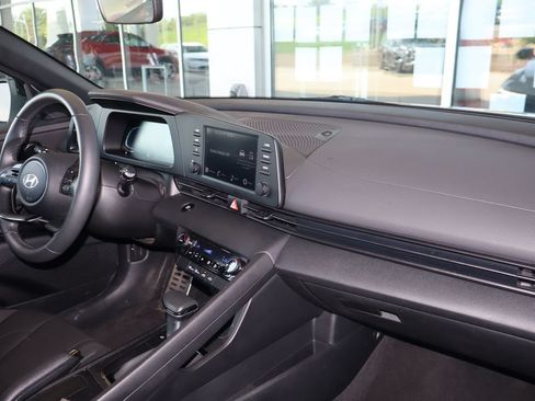 Used 2026 Hyundai Elantra Sport FWD image 40