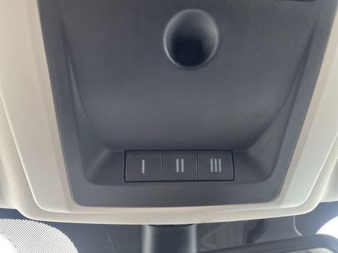 Used 2014 RAM 1500 Laramie RWD image 26