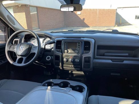 Used 2018 RAM 3500 Tradesman w/ Chrome Appearance Group image 28