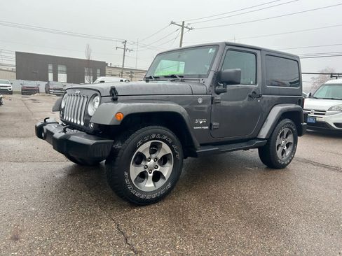 Certified 2018 Jeep Wrangler Sahara w/ Connectivity Group image 3