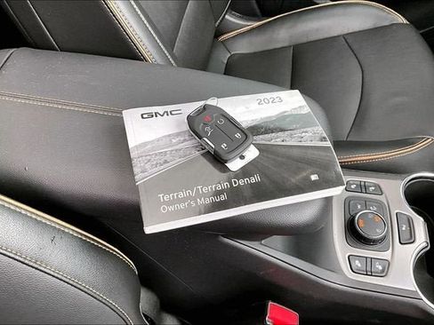 Used 2023 GMC Terrain AT4 w/ Infotainment Package II AWD/4WD image 12