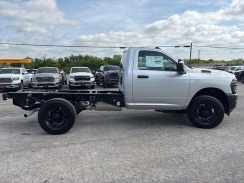 New 2026 RAM 3500 Tradesman image 8