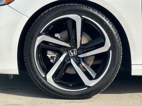 Used 2020 Honda Accord Sport image 24