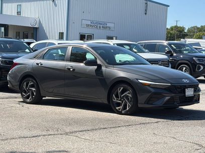 Used 2025 Hyundai Elantra Sport