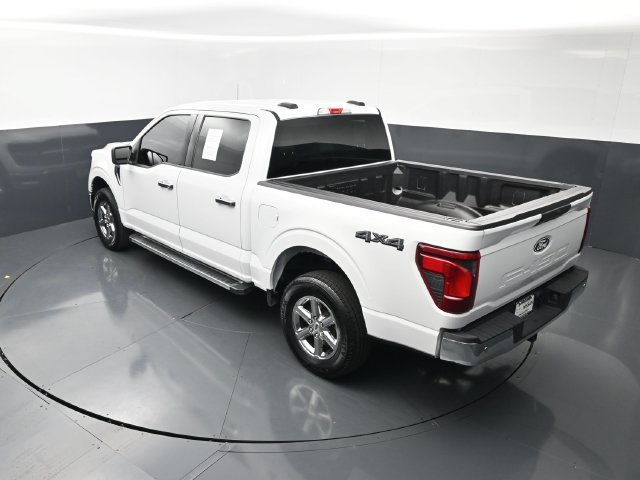 Used 2025 Ford F150 XLT w/ Equipment Group 301A Standard AWD/4WD image 17
