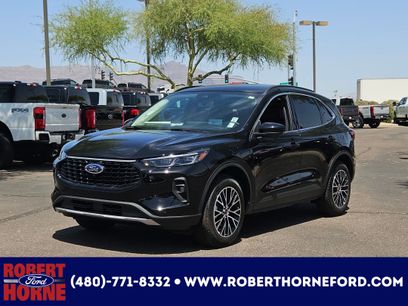 New 2025 Ford Escape SE w/ PHEV Premium Package