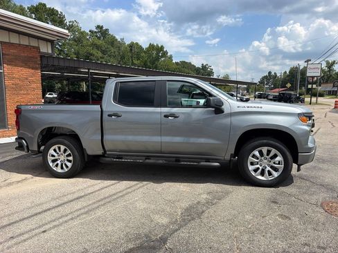 New 2026 Chevrolet Silverado 1500 Custom AWD/4WD image 4