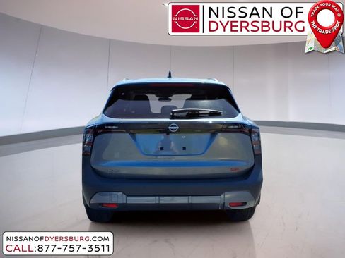 New 2026 Nissan Kicks SR w/ SR Premium Package FWD image 4