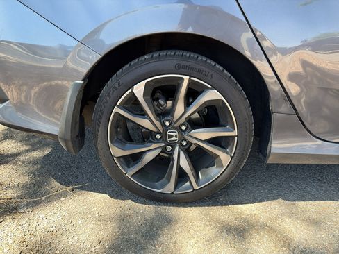 Used 2019 Honda Civic Sport image 4